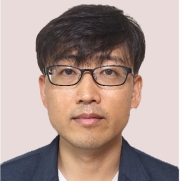 Researcher Lee, Yo Han photo
